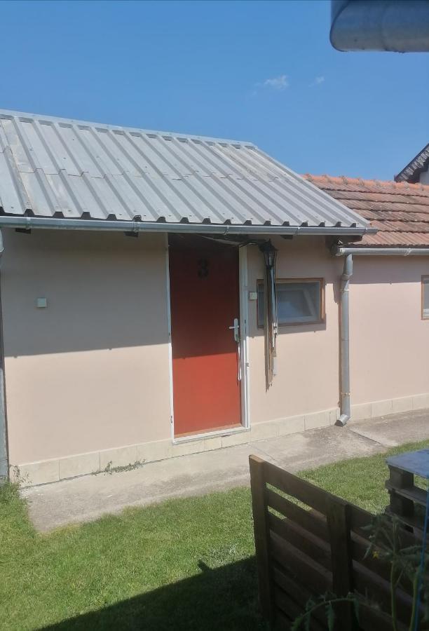 Hotel Ubytovanie Harmony House Veľký Meder Esterno foto